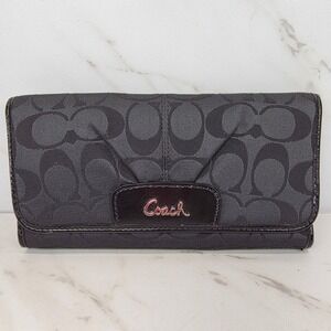 VTG Coach Black Signature Coated Canvas Leather Flap Wallet‎ Long